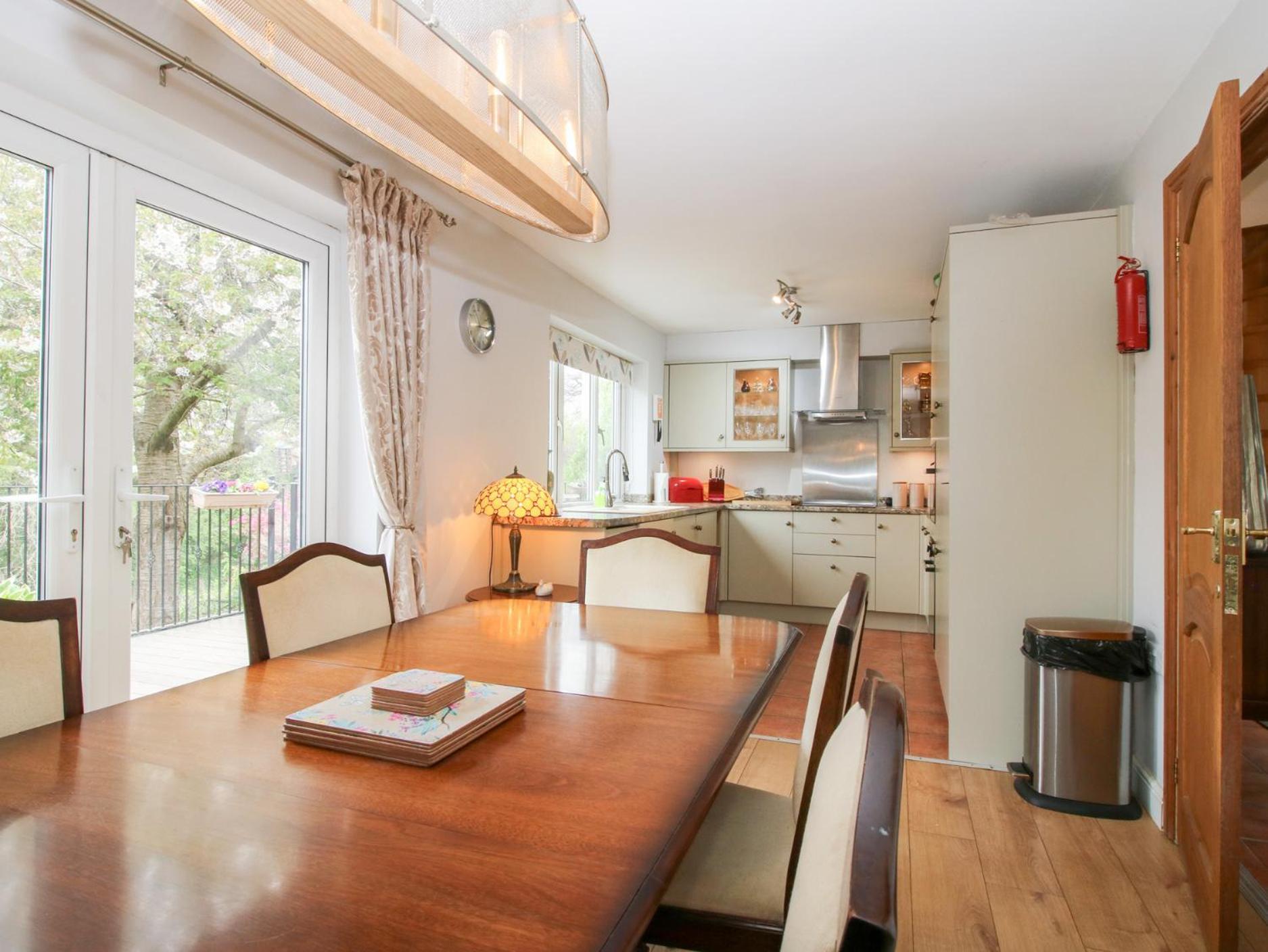 Riverdale Shrewsbury Extérieur photo