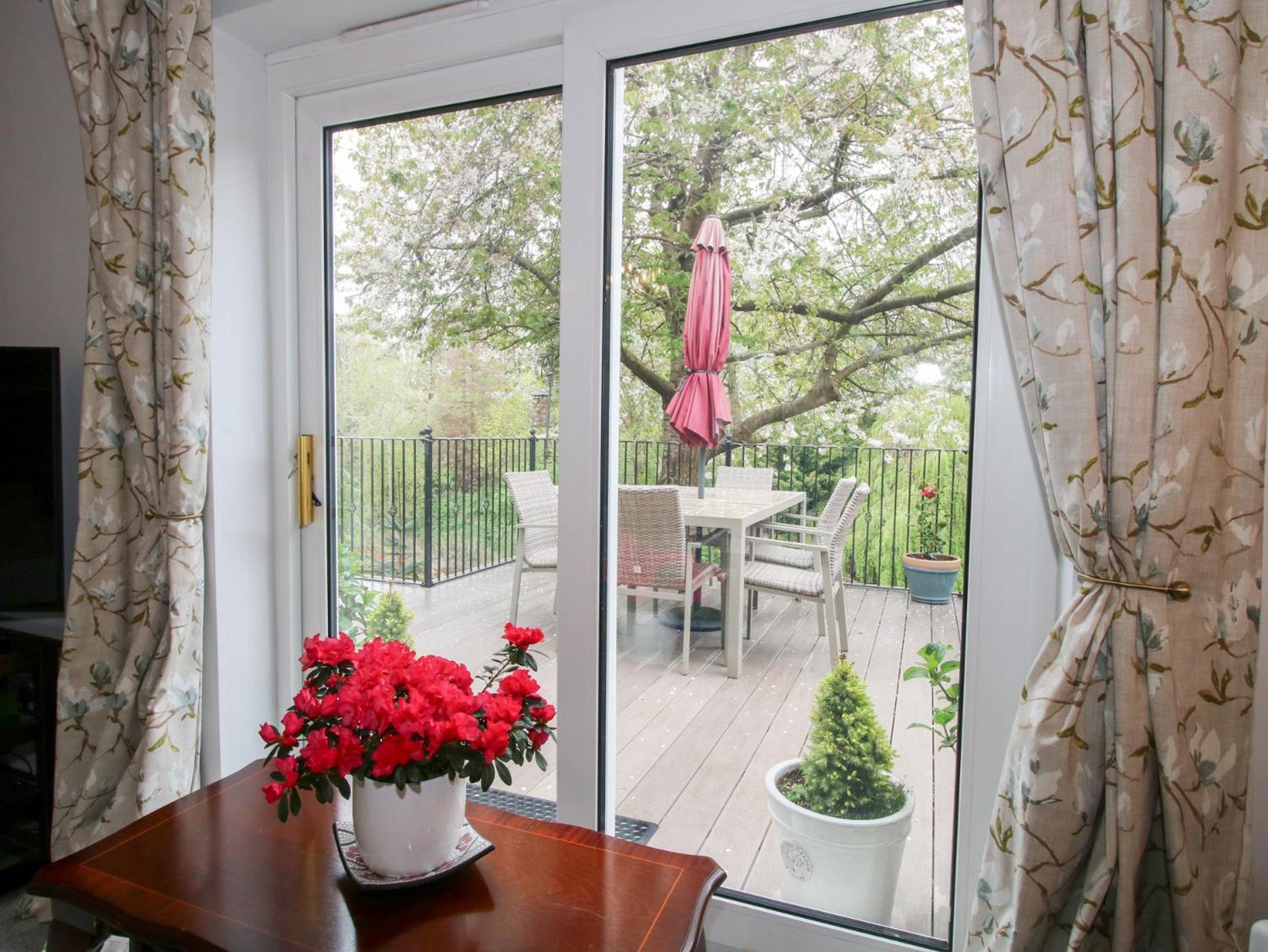 Riverdale Shrewsbury Extérieur photo